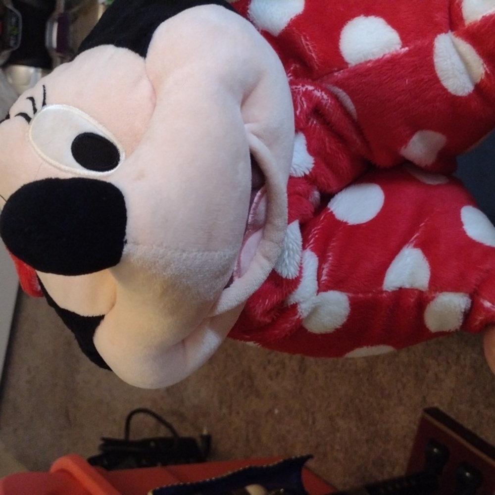 ❤️Disney Pillow Plush - Minnie Mouse Reverse Pillow Plush 2014 manufactured date